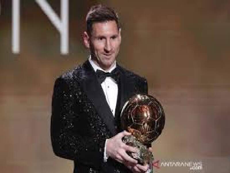 Lionel Messi Raih Ballon d'Or Ke-7